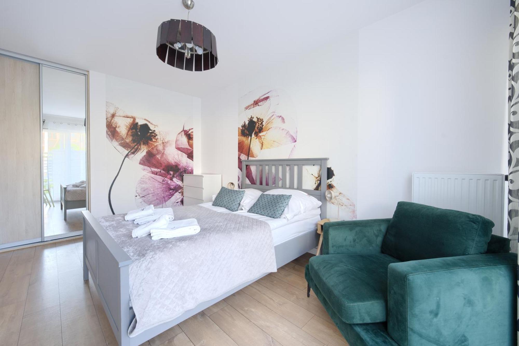 Apartamentyprzymorzu Baltycki Z Miejscem Postojowym I Ogrodkiem Kołobrzeg Esterno foto