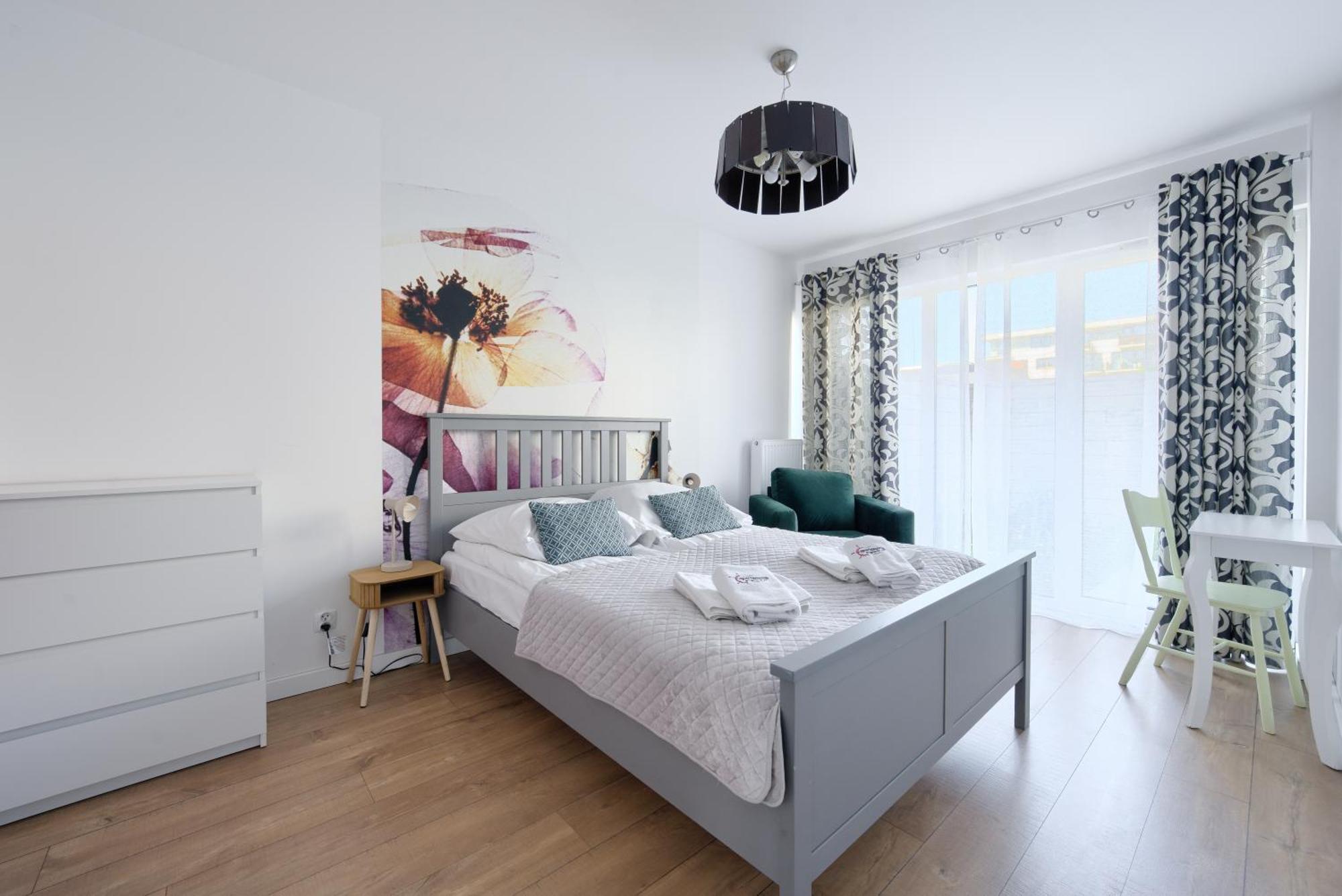 Apartamentyprzymorzu Baltycki Z Miejscem Postojowym I Ogrodkiem Kołobrzeg Esterno foto